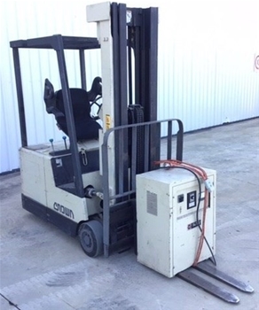 Unreserved Crown 30SCTT-210 3 Wheel Counterbalance Forklift