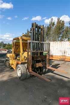 Forklifts, Warehousing and Plant Services