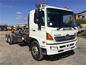 2010 HINO 500 6 x 4 Cab Chassis Truck (97360 kms)
