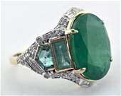 Magnificent 18 Carat Gold Emerald  Diamond Ring