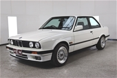 1990 BMW 318 is Manual Coupe